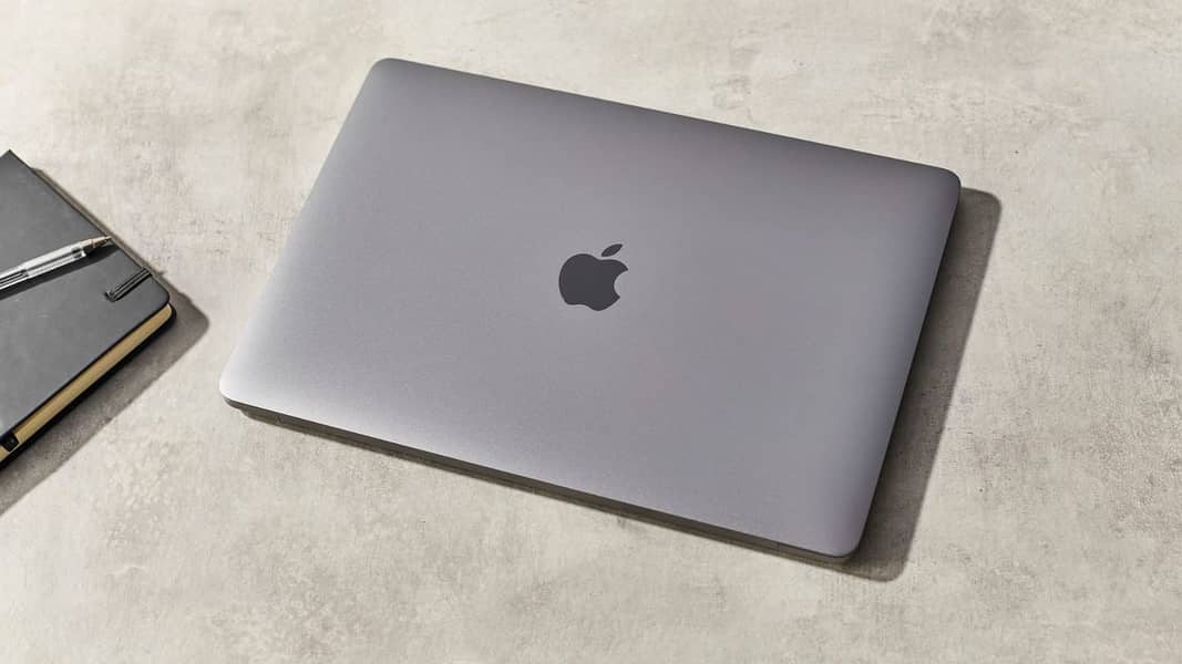 MacBook Pro 1