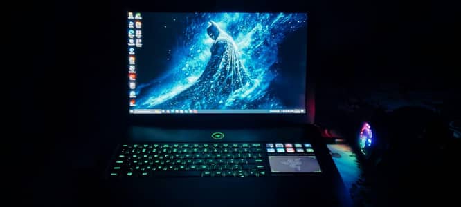 RAZER BLADE PRO | 16/256 | RARE GAMING LAPTOP | DOUBLE DISPLAYS