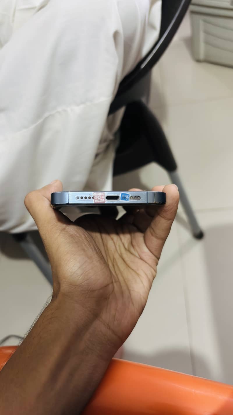 Apple iPhone 13 Pro 1