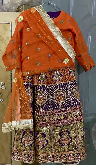 Lehnga cholli