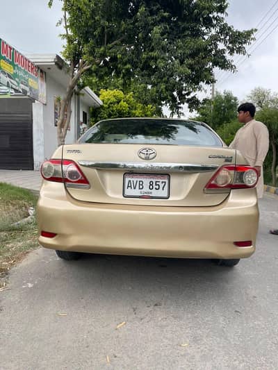 Toyota Corolla GLI 2011