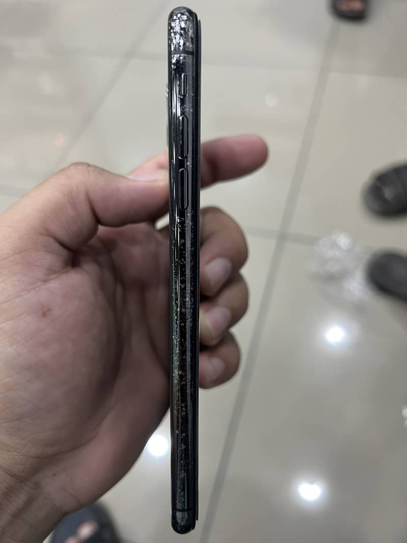 IPHONE XS MAX 1