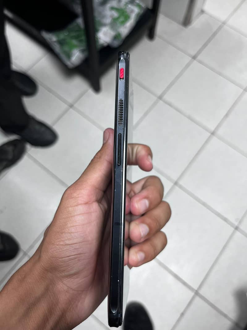 Red magic 6s pro ghost edition 1