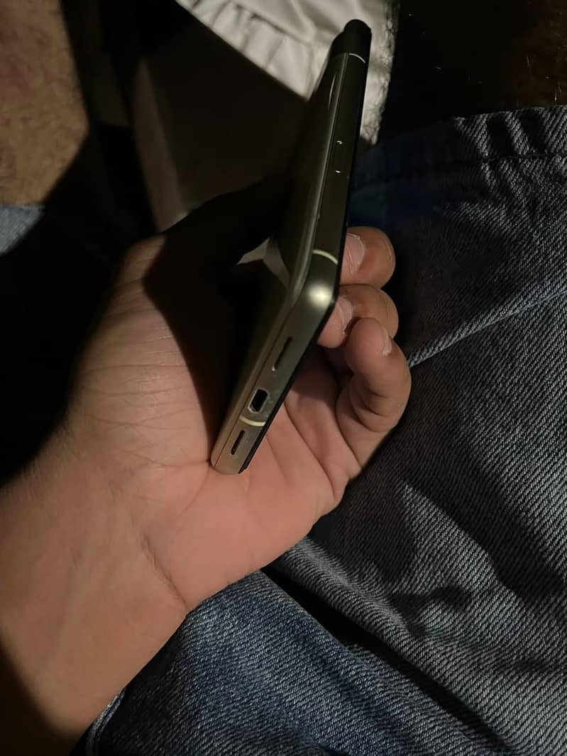 Google Pixel 7 3