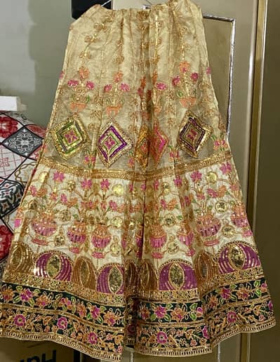 Lehnga cholli