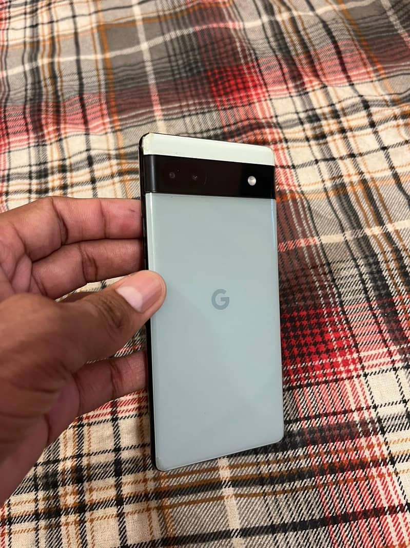 Google Pixel 6a 4