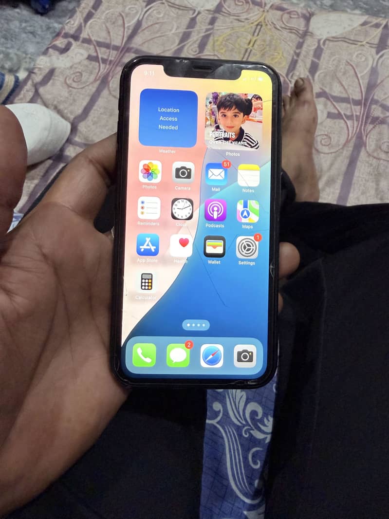 Apple iPhone XR 8