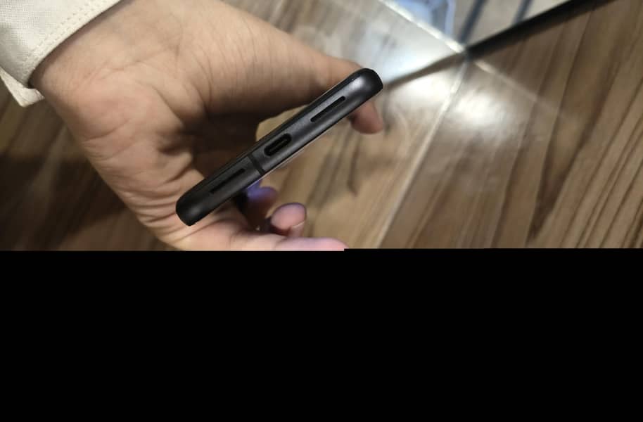 Google Pixel 8 2
