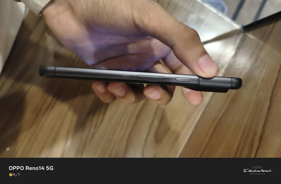 Google Pixel 8 3