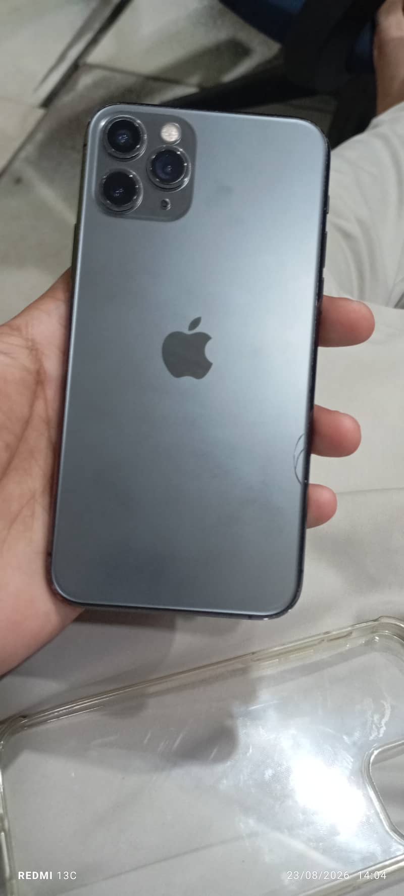 Apple iPhone 11 Pro 3