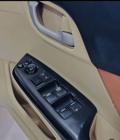 Honda Civic VTi Oriel Prosmatec 2014