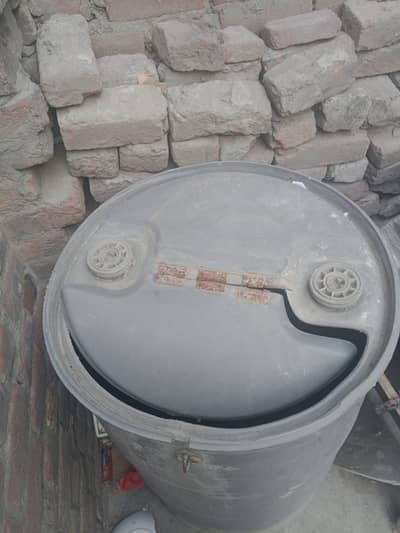 plastic Drum for water 200 liter Home used and other used.