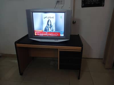 Sony 29" Mega Trinitron Color TV + New Remote + Wooden Desk/Table
