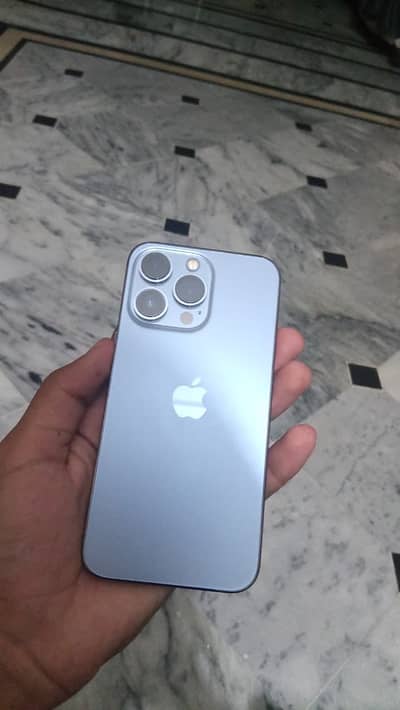 Apple iPhone 13 Pro