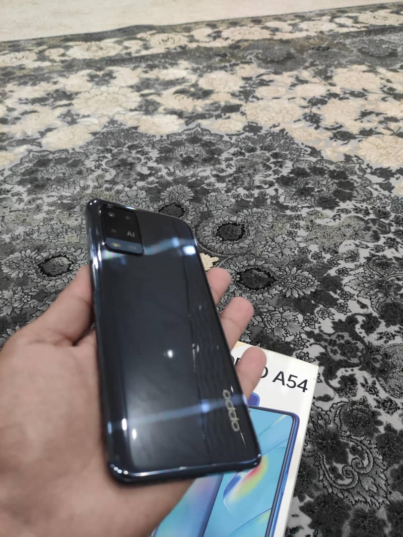 OPPO A54 3