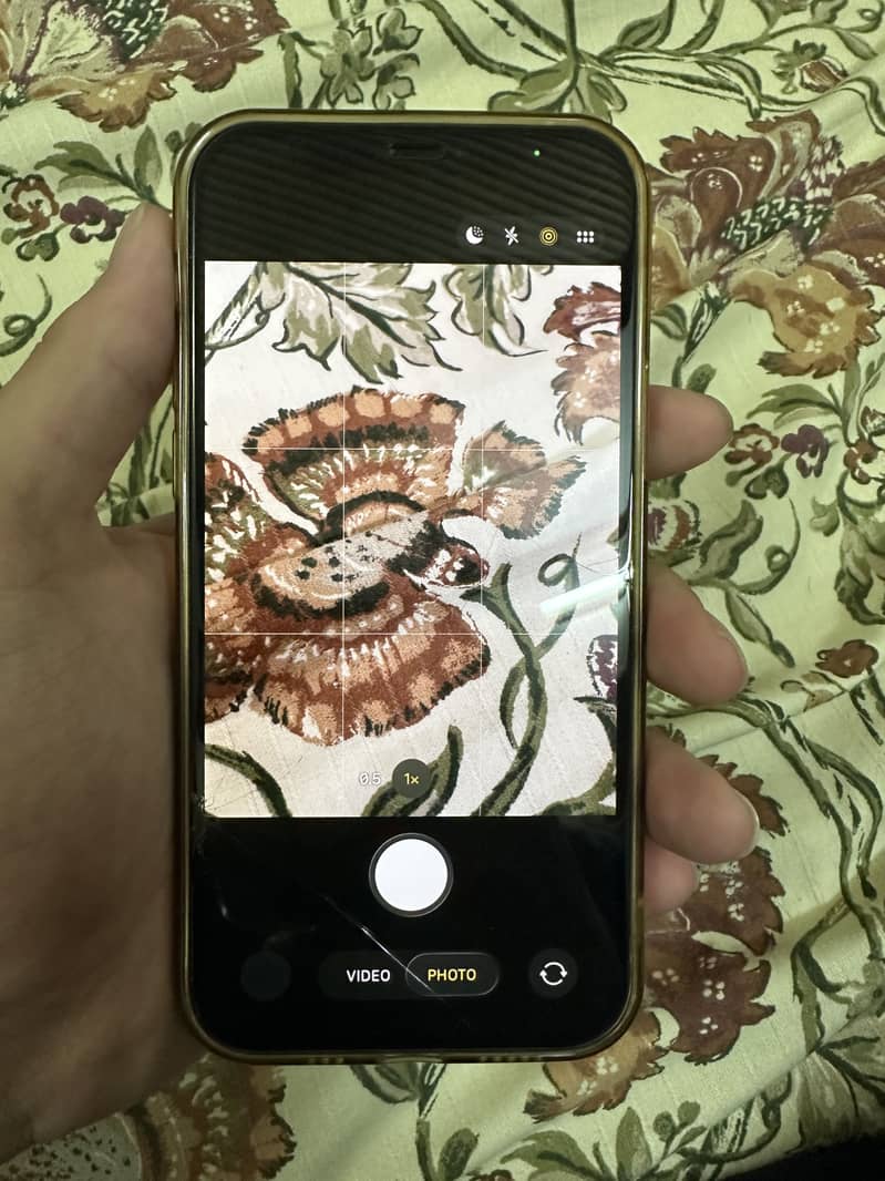 Apple iPhone 12 11