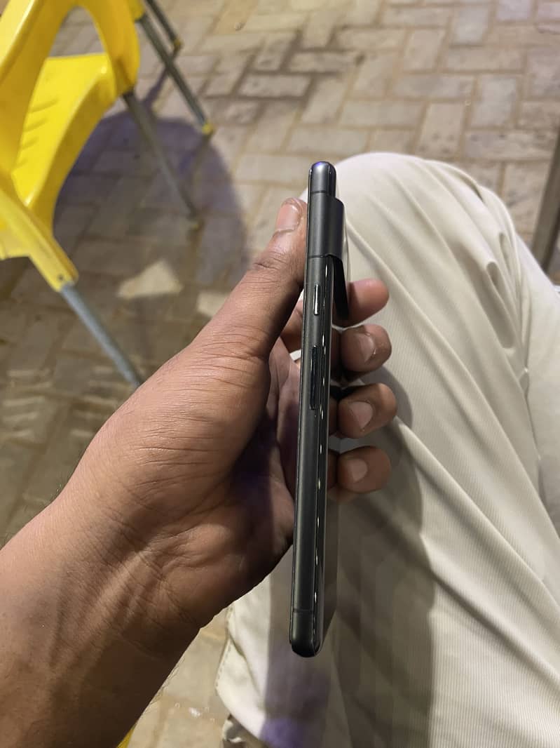 Google Pixel 7 5