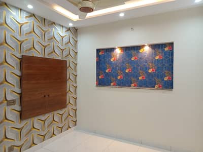 1 Kanal Just Like Brand New Upper Portion For Rent With Servant Quarter & All Utility Connection's