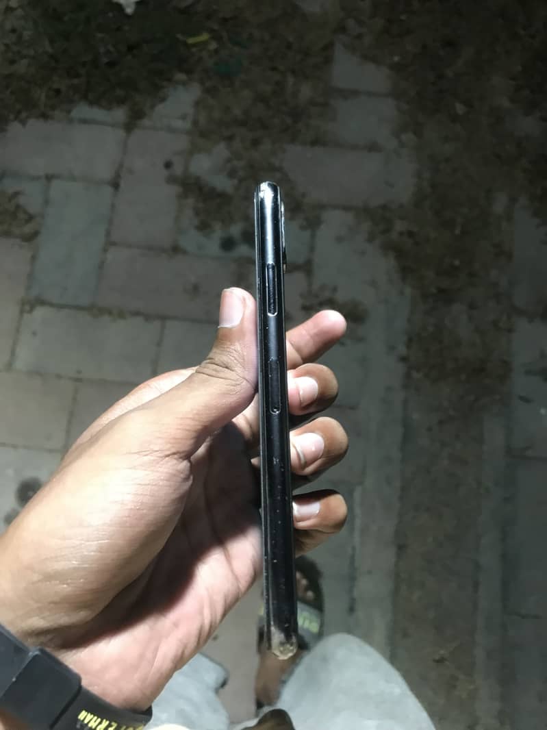 Apple iPhone X 2