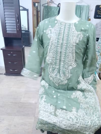 Formal dress