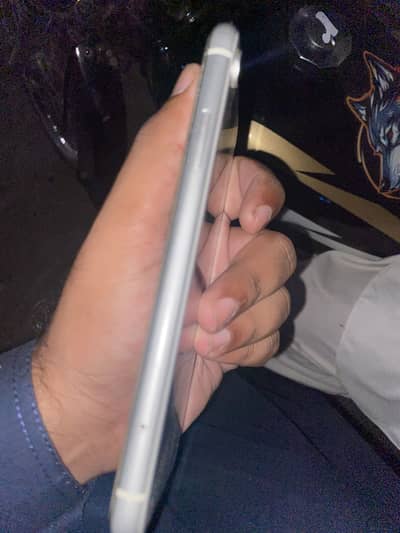 Apple iPhone XR