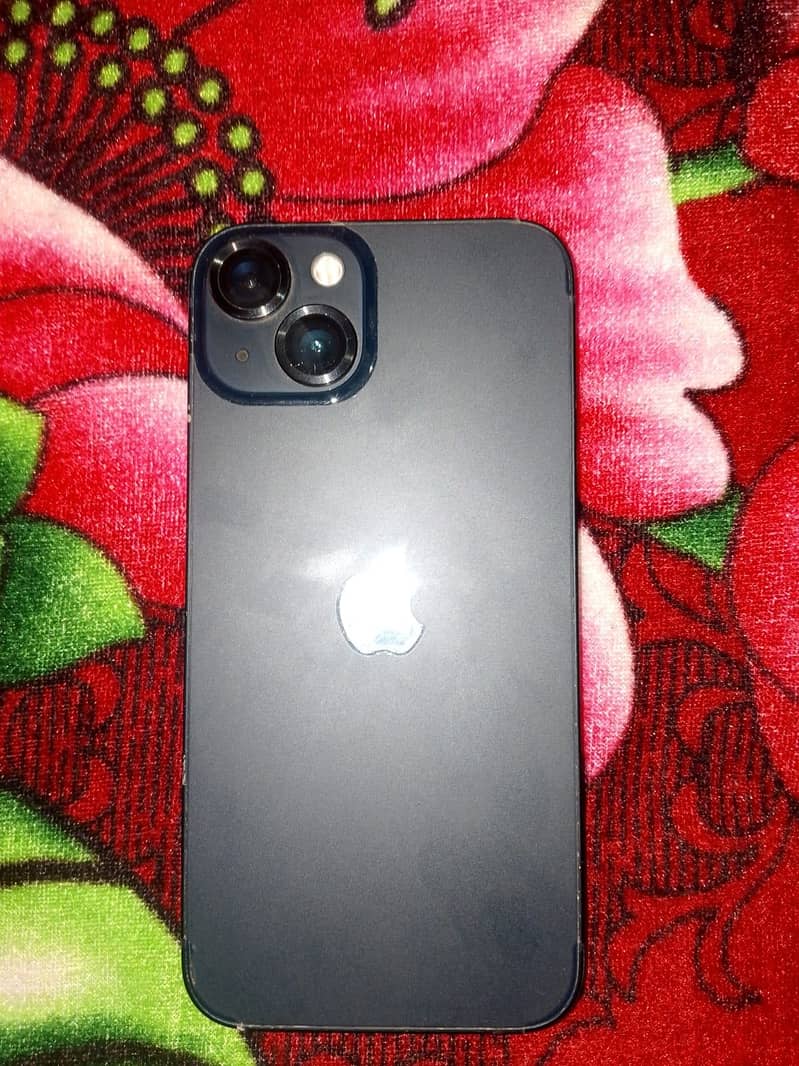 Apple iPhone 13 3