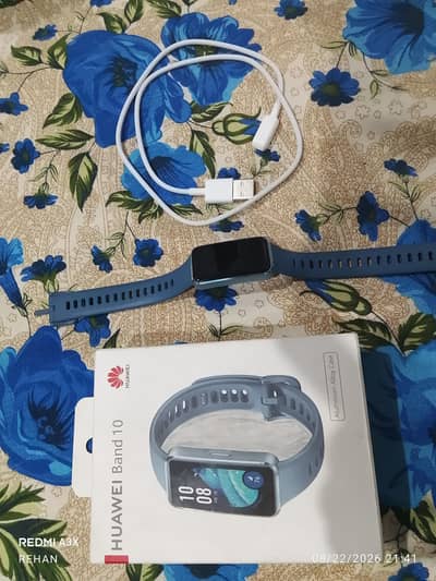 Huawei band 10 smart watch