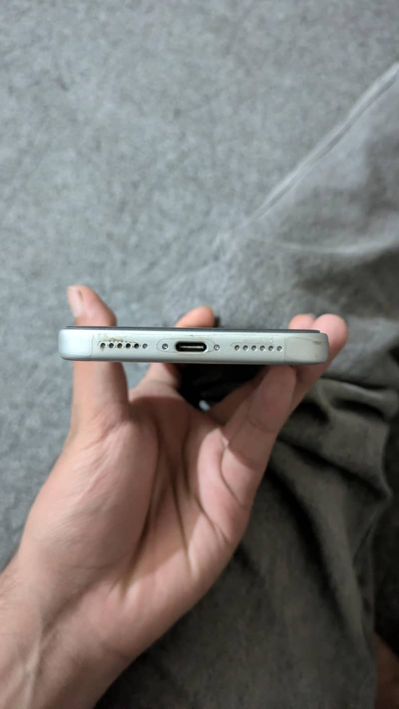 Apple iPhone 17 Pro Max 1