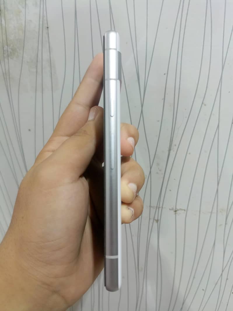 Google Pixel 7 A 3