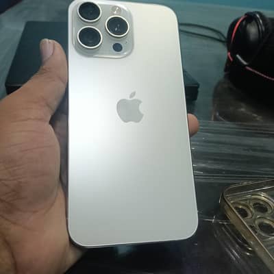 Apple iPhone 15 Pro Max