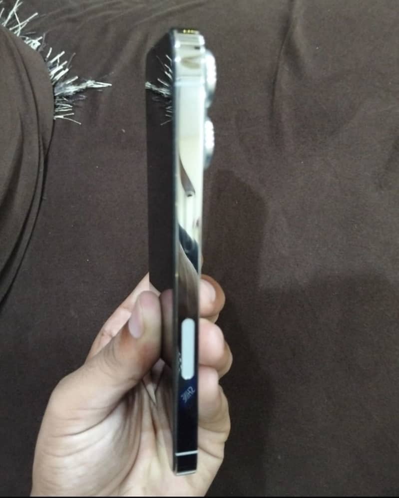Apple iPhone 13 Pro 5