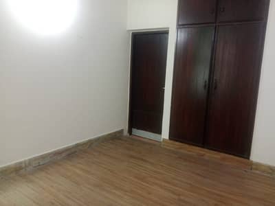 8 Marla 3 beds double story House For office