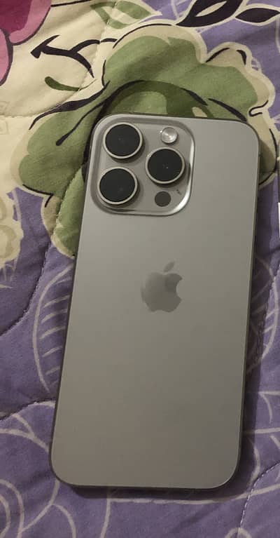 Apple iPhone 15 Pro