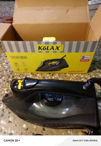 kolax Steam iron