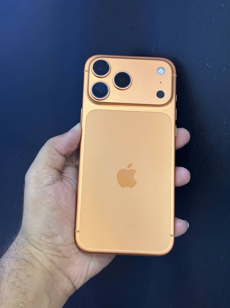 Apple iPhone 17 Pro 1