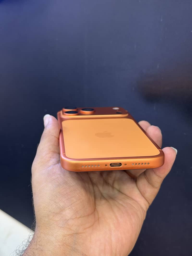 Apple iPhone 17 Pro 2