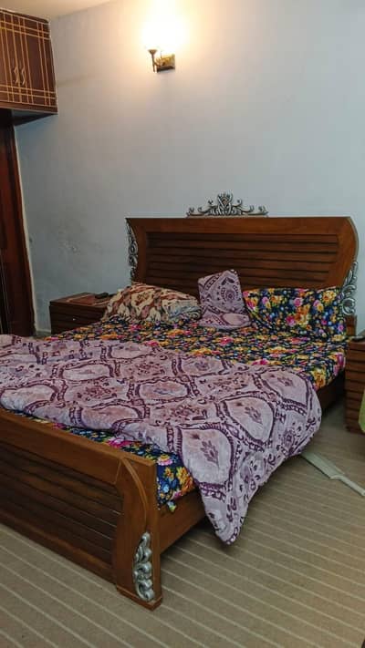 Bed set for sale