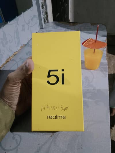 Realme 5i