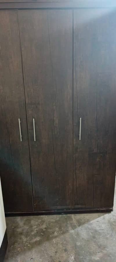 Safe almari Urgent For Sale