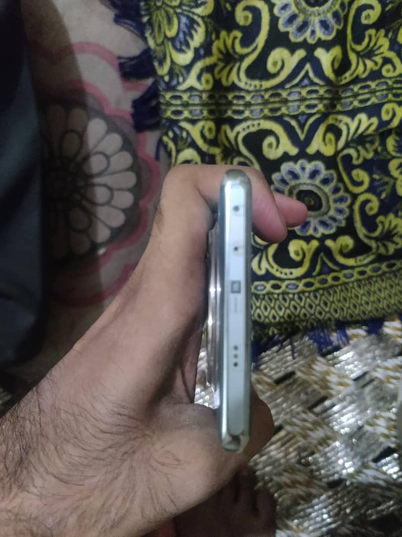 Infinix Zero 40 5