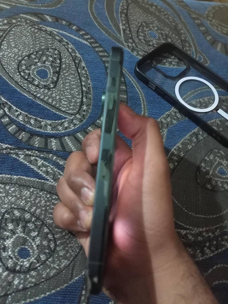 Apple iPhone 13 Pro 5