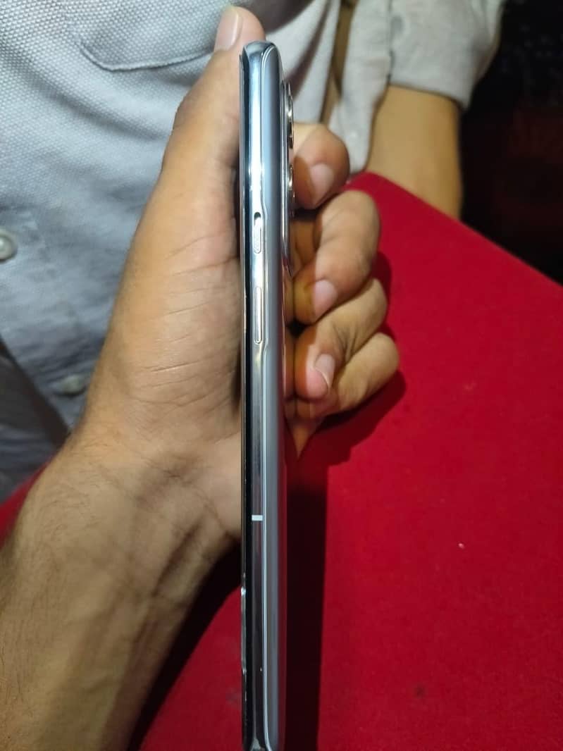 One Plus 9 Pro 3