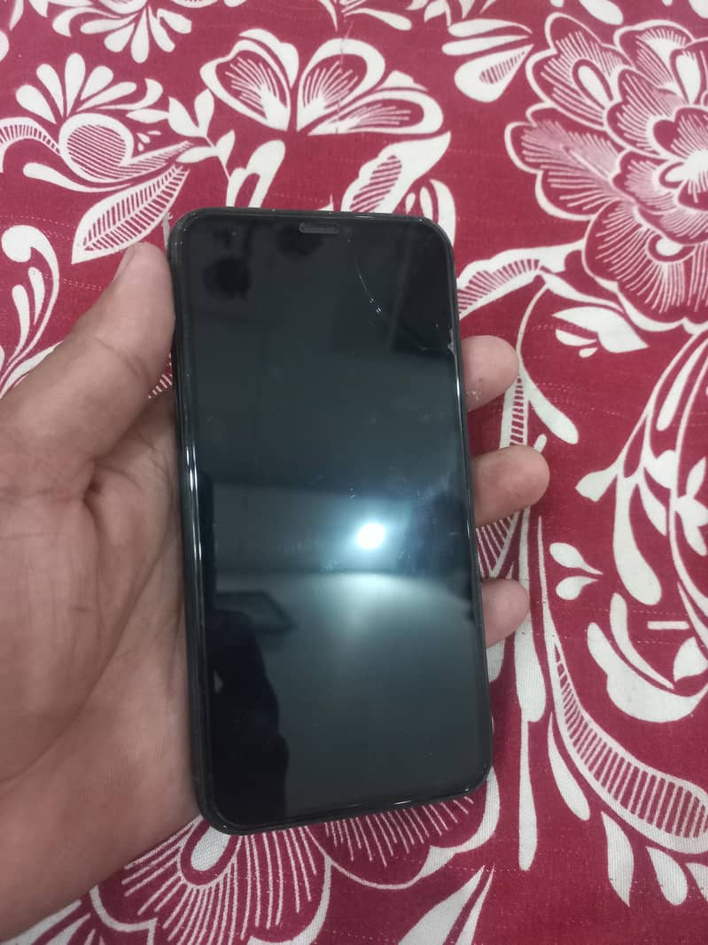 Apple iPhone 11 Pro 2