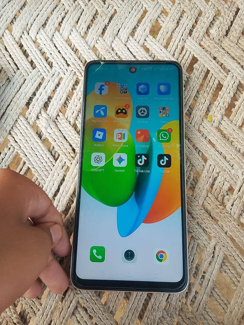 Tecno Spark 20C 4