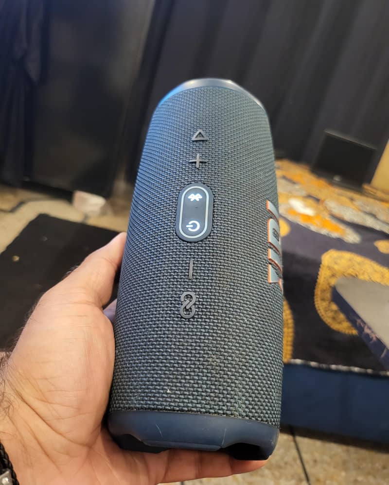 JBL 7 3
