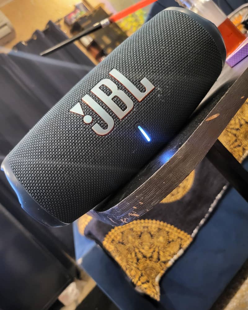 JBL 7 4