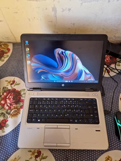 HP Probook G40g2  8/256  4gb GPU (Shared)