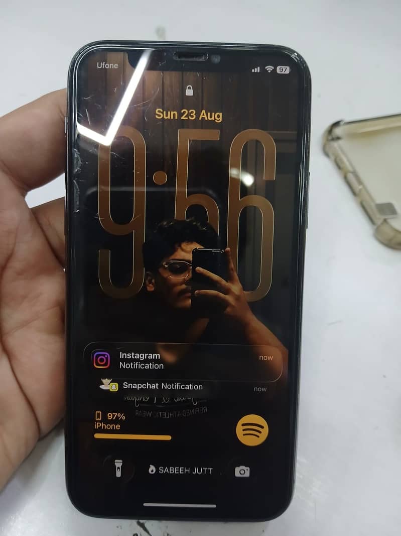Apple iPhone 11 Pro 5