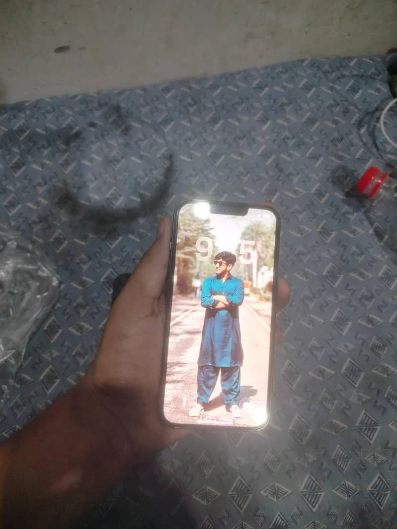 Apple iPhone 13 Pro 5