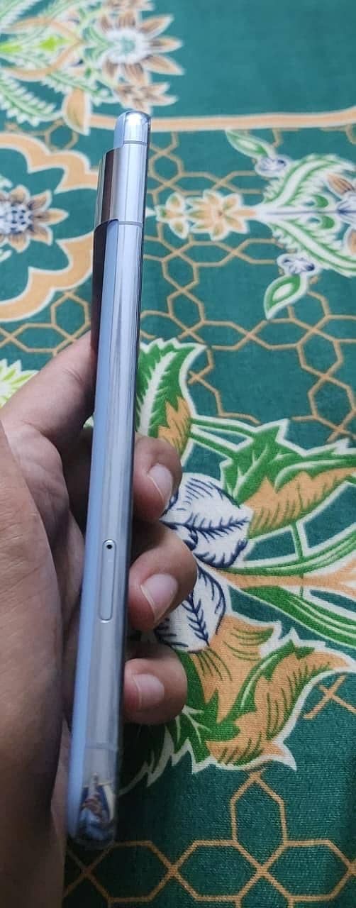 Google Pixel 8 Pro 4